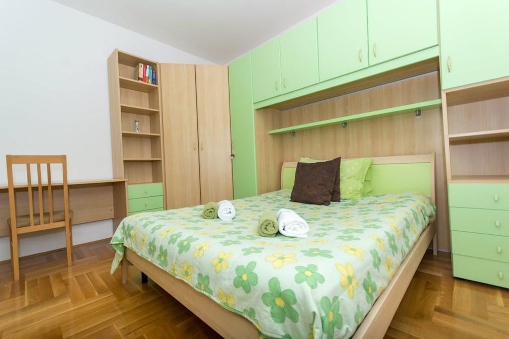 Apartments Meri Seget Vranjica Ngoại thất bức ảnh