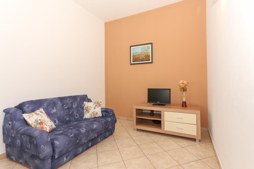 Apartments Meri Seget Vranjica Ngoại thất bức ảnh